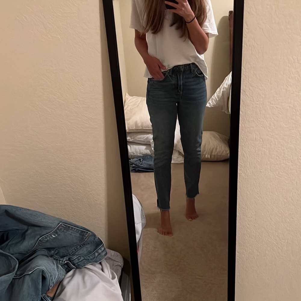 NWOT Grlfrnd Karolina Jeans
